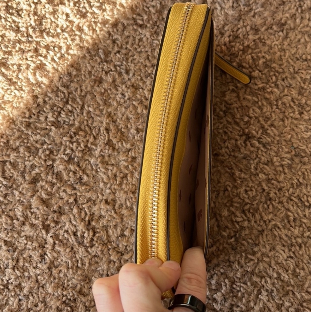 Yellow Kate Spade Large Wallet - Picture 3 of 5